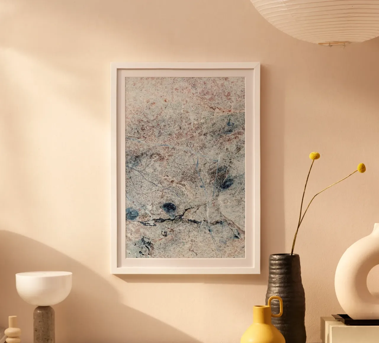 Earth poster con telaio in plastica da Paul Aidan Perry