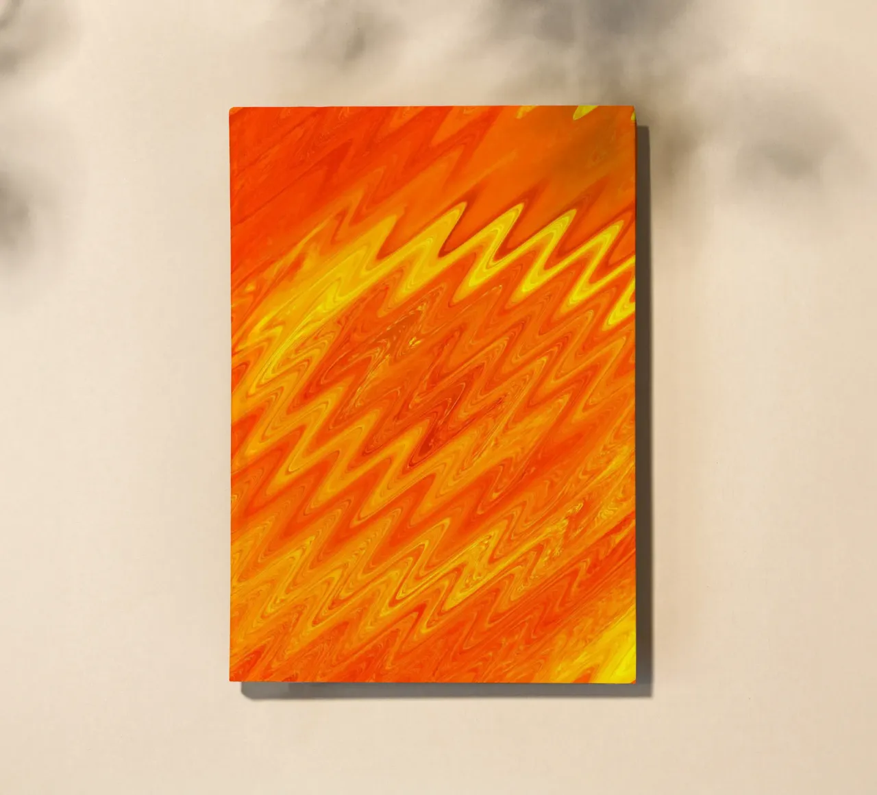 Abstraktes Zick Zack Muster in den Farben orange und gelb Notizbuch von Something for you