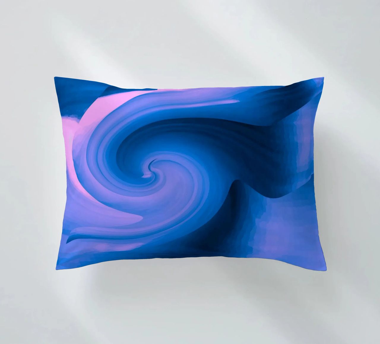 Motivo astratto circolare attorcigliato in blu e rosa cuscino da Something for you