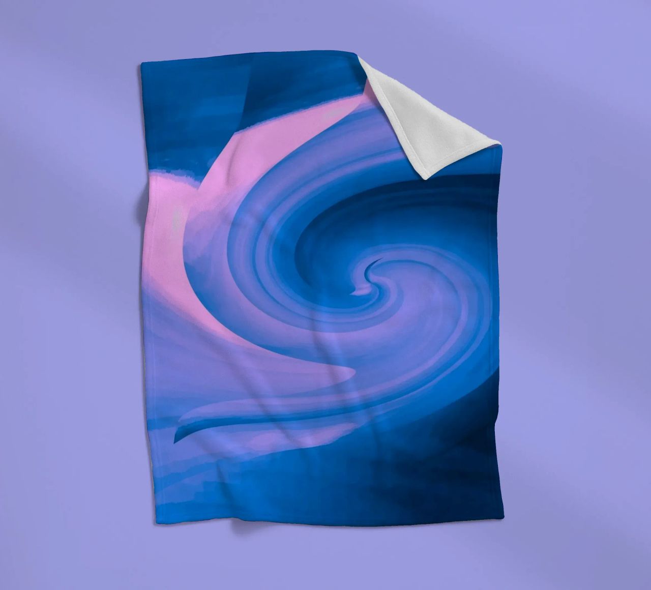 Abstraktes kreisförmiges gedrehtes Muster in blau und pink Fleecedecke von Something for you