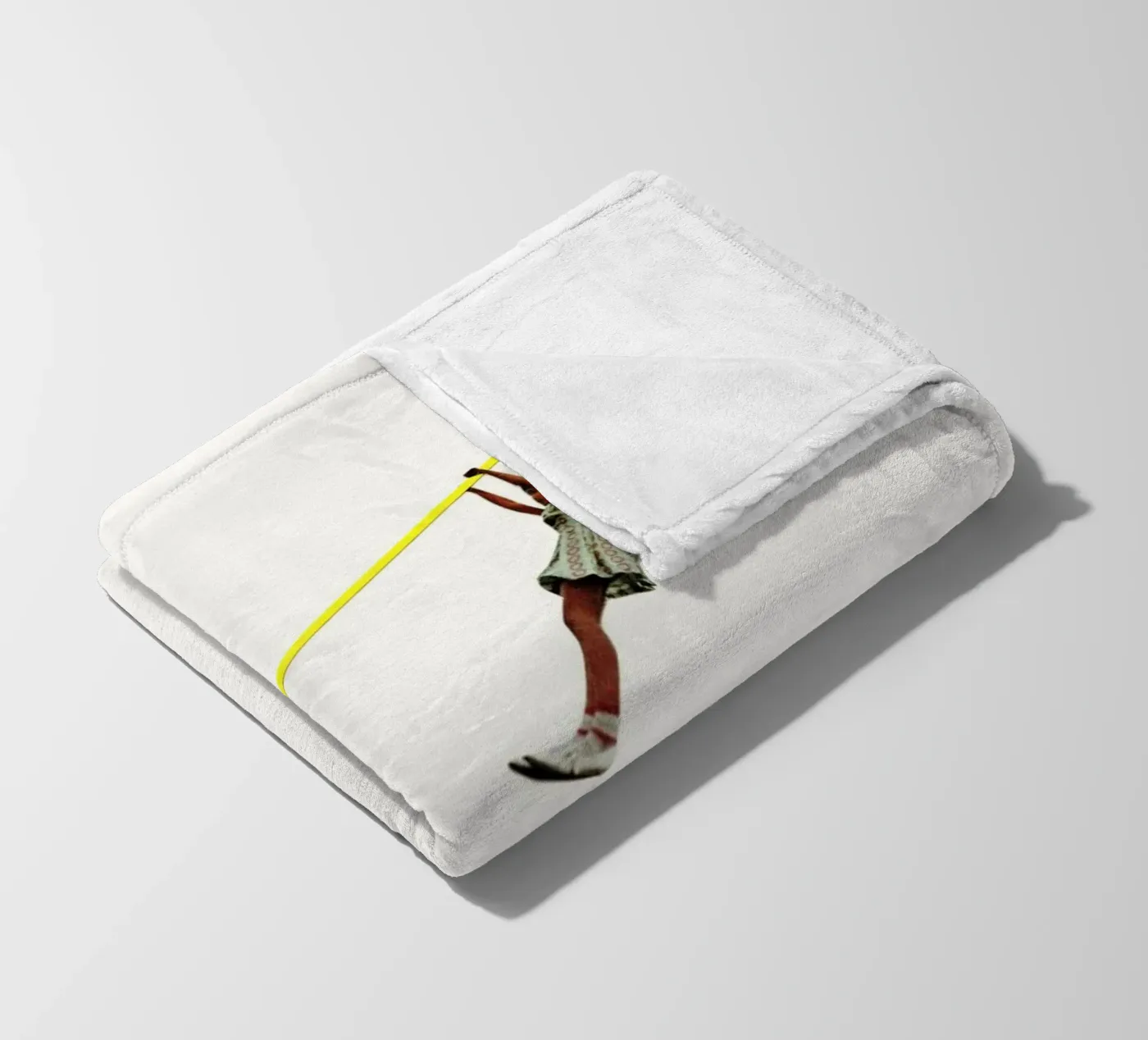 Zip Wire coperta in pile da Cassia Beck Collage