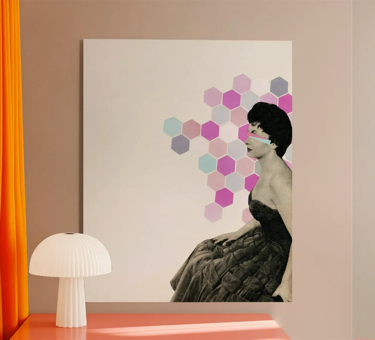 Fiordaliso plexiglass da Cassia Beck Collage