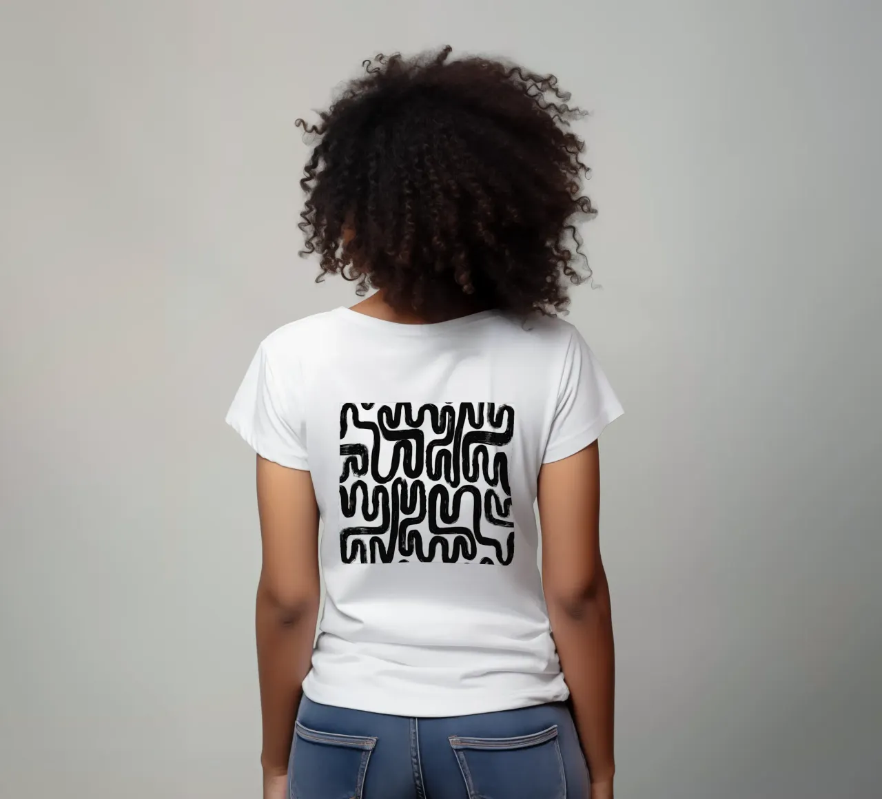 Labyrinth of lines - abstract pattern art in black and white t-shirt by Kunst und Kontrast