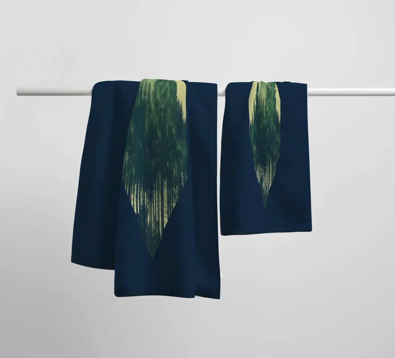 Green emerge 7 - icon asciugamano da bagno da The Quiet Senju