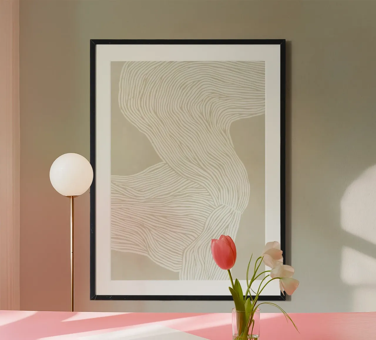 Fließende Linien – Abstrakte Eleganz in Creme Hahnemühle von Kunst und Kontrast