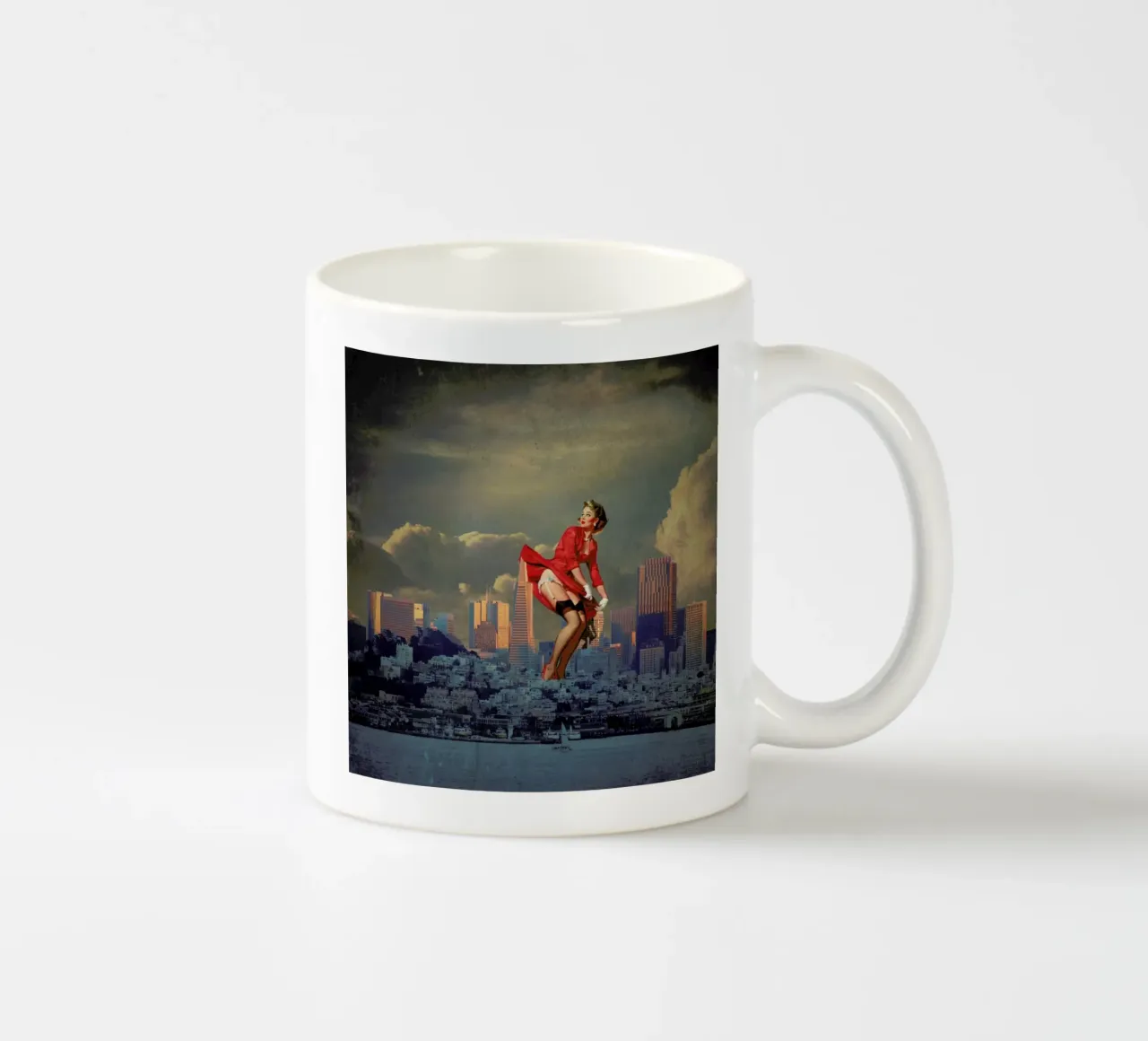 Pinup San Francisco tazza in ceramica da Jason Brueck