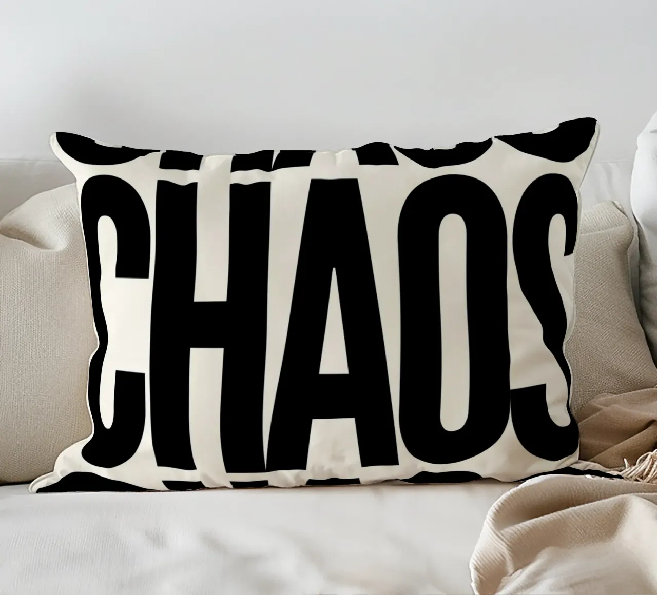 Chaos Chaos Chaos cuscino da NORDLICHT DESIGNS