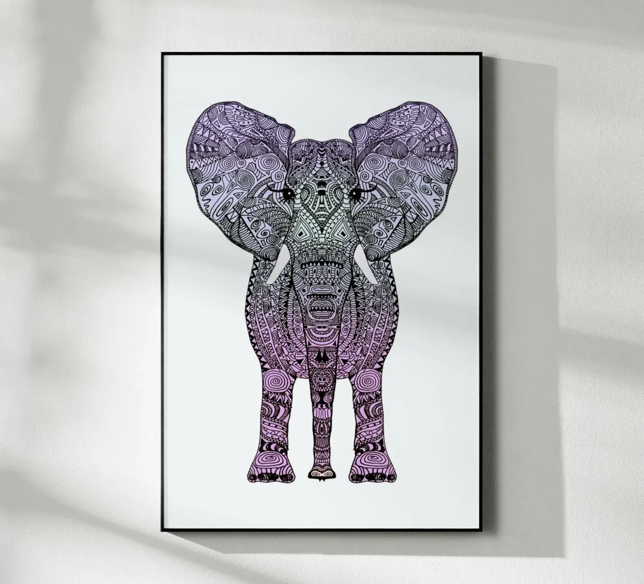 Purple Elephant plexiglass da Monika Strigel