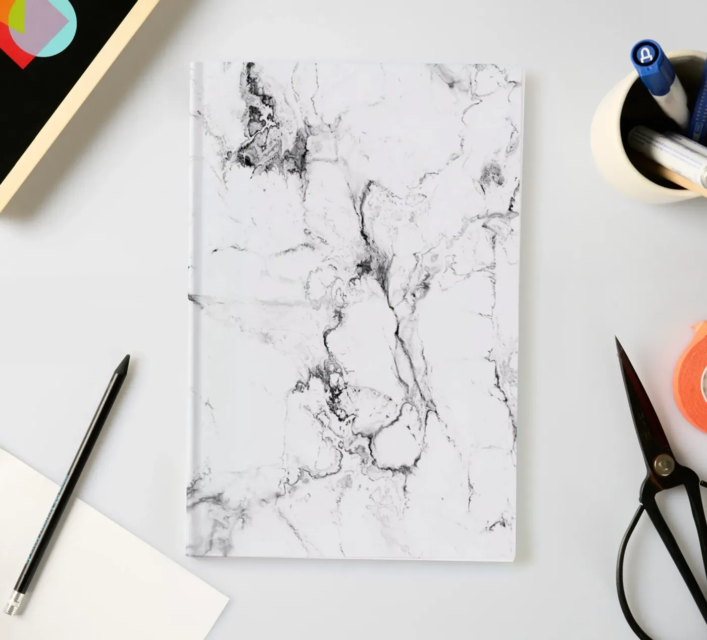 Marmor notebook by Amy & Kurt
