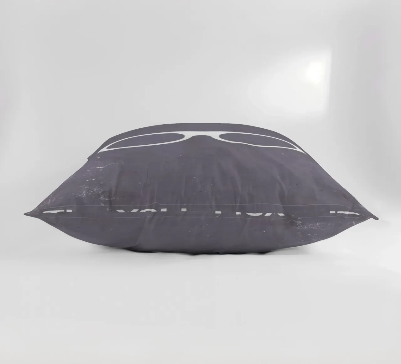 Framework YSL Kissen von Moxy Creative House