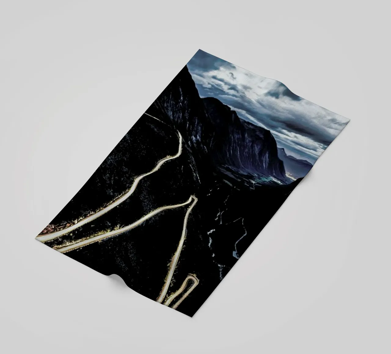 Trollstigen telo mare da Chris Abatzis