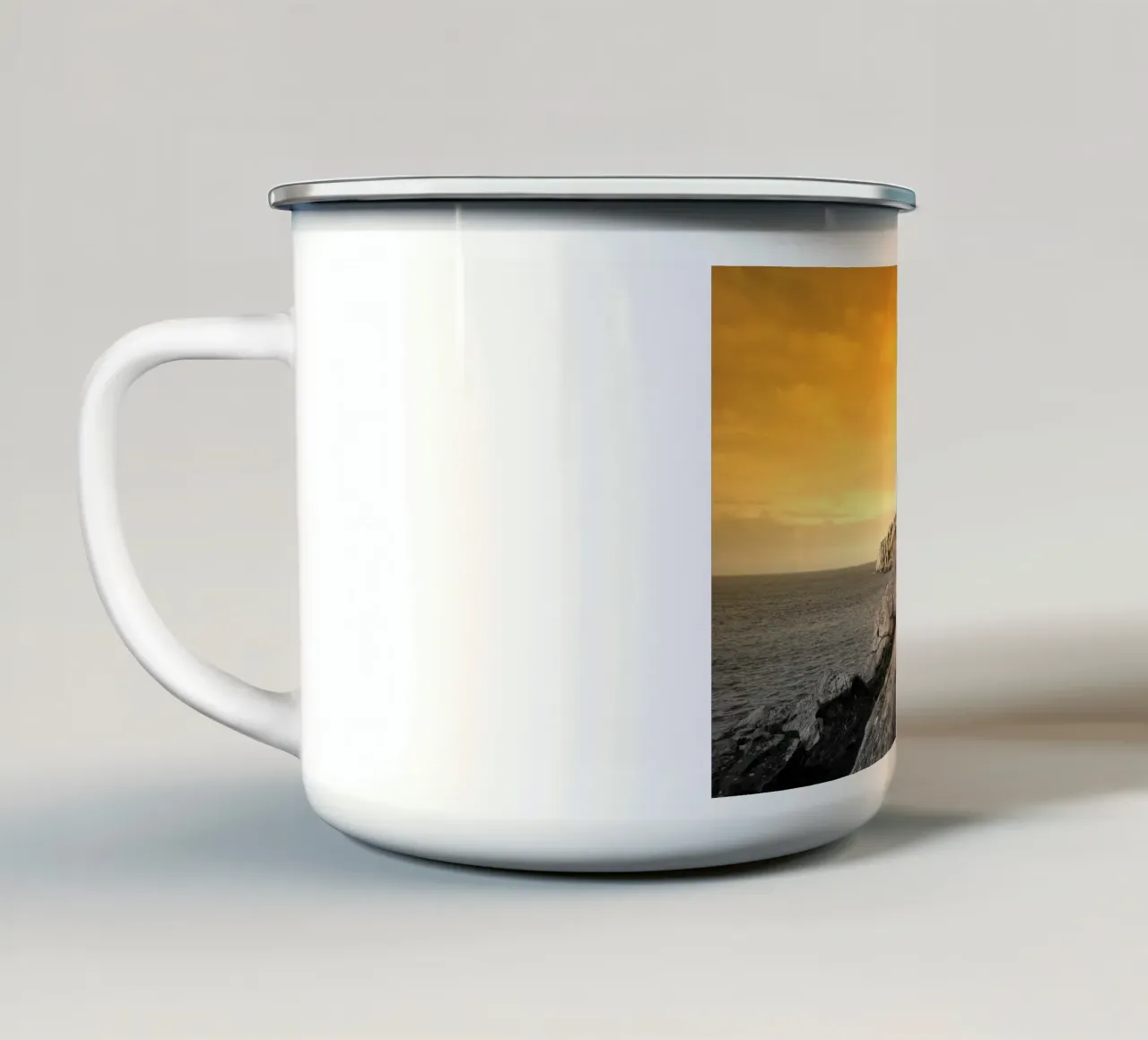 FAA183 tazza in smalto da Thierry vobmann photography