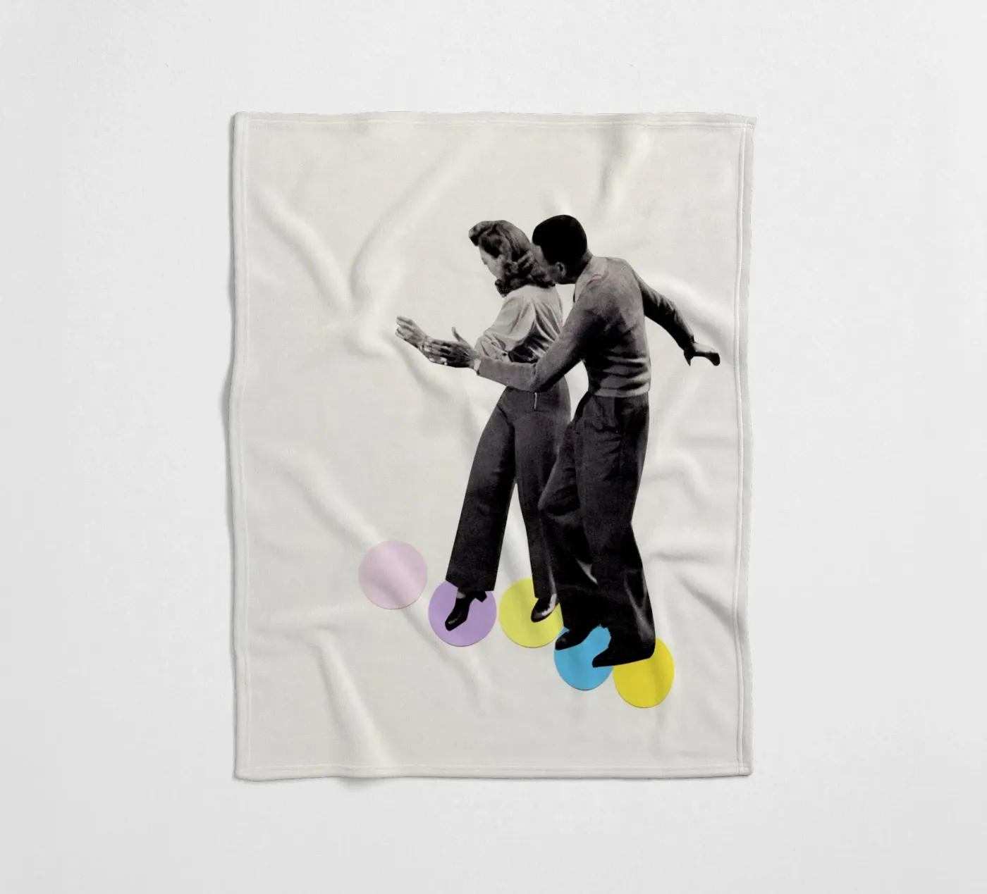 Passi di danza coperta in pile da Cassia Beck Collage