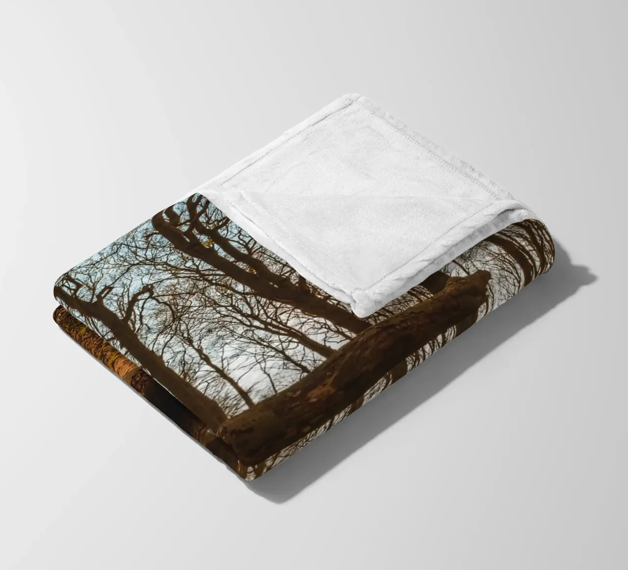 Sun star in the ghostly forest of the Baltic Sea fleece blanket by Marcus Beckert | Fotografie