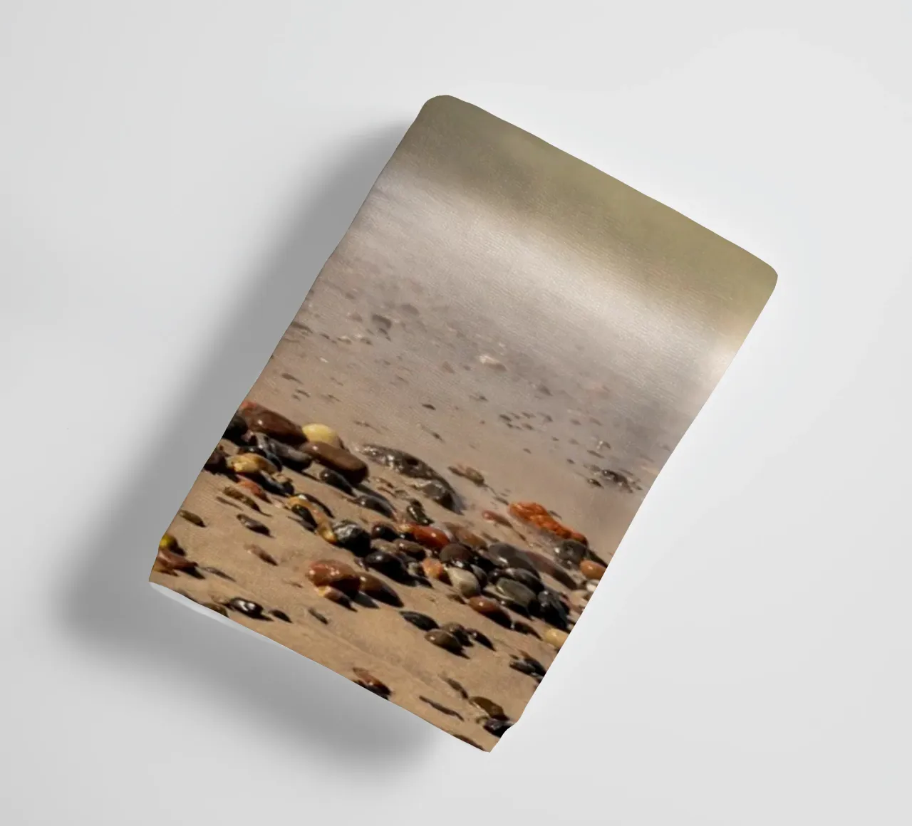 Groynes sulla spiaggia del Mar Baltico asciugamano da bagno da Marcus Beckert | Fotografie