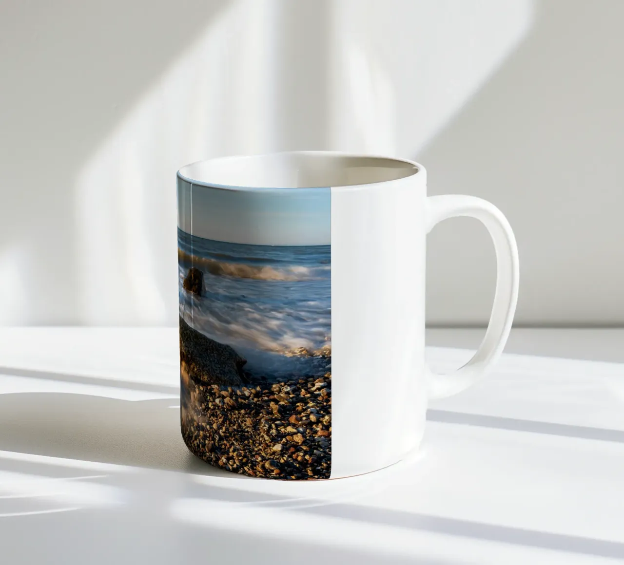 Onde sul Mar Baltico tazza in ceramica da Marcus Beckert | Fotografie