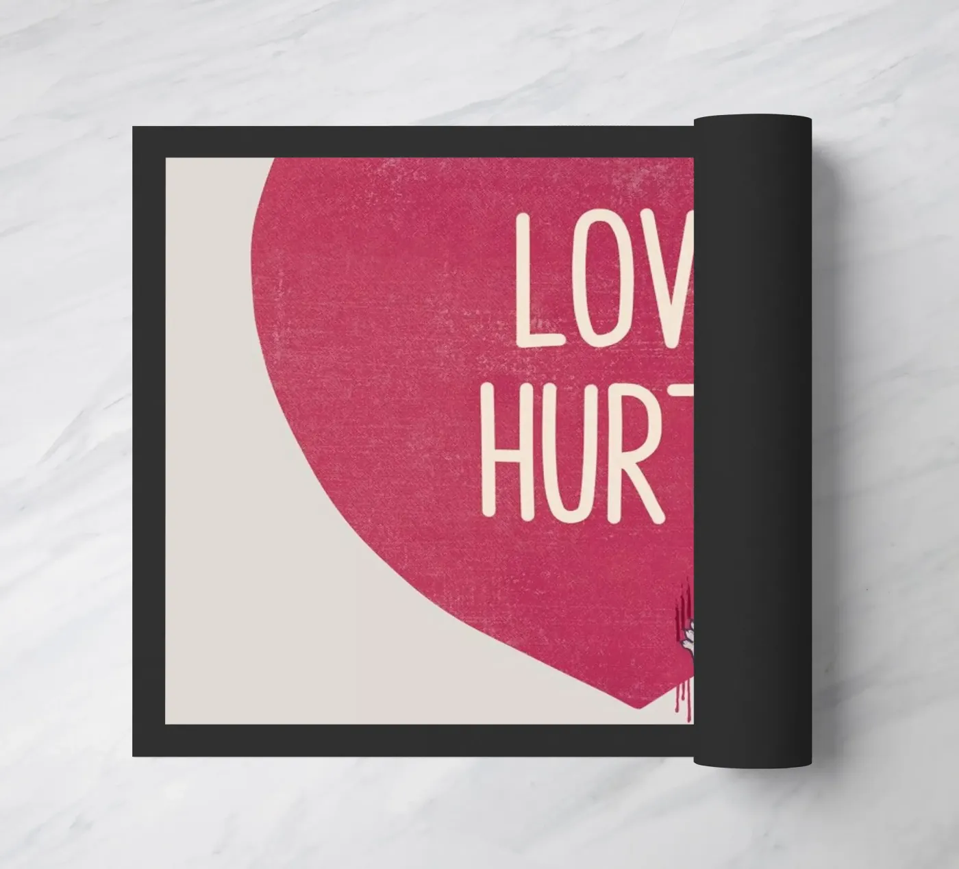 Love Hurts zerbino da Tobe Fonseca