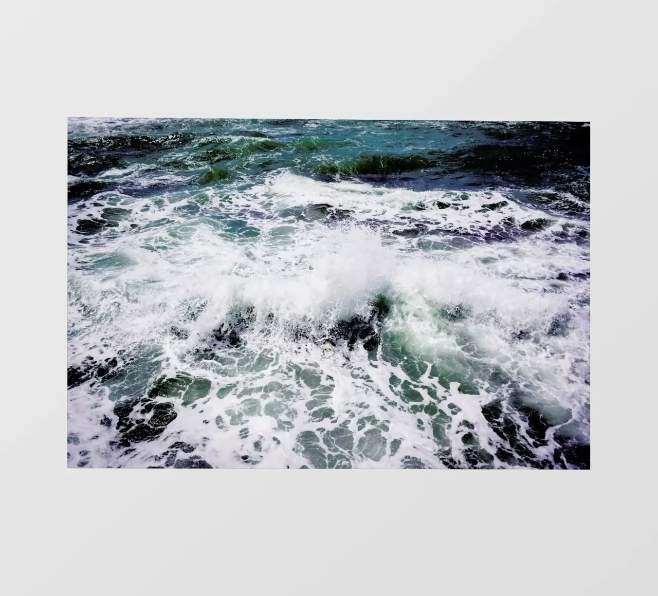 White Splash pellicola backlit da Tal Paz-Fridman