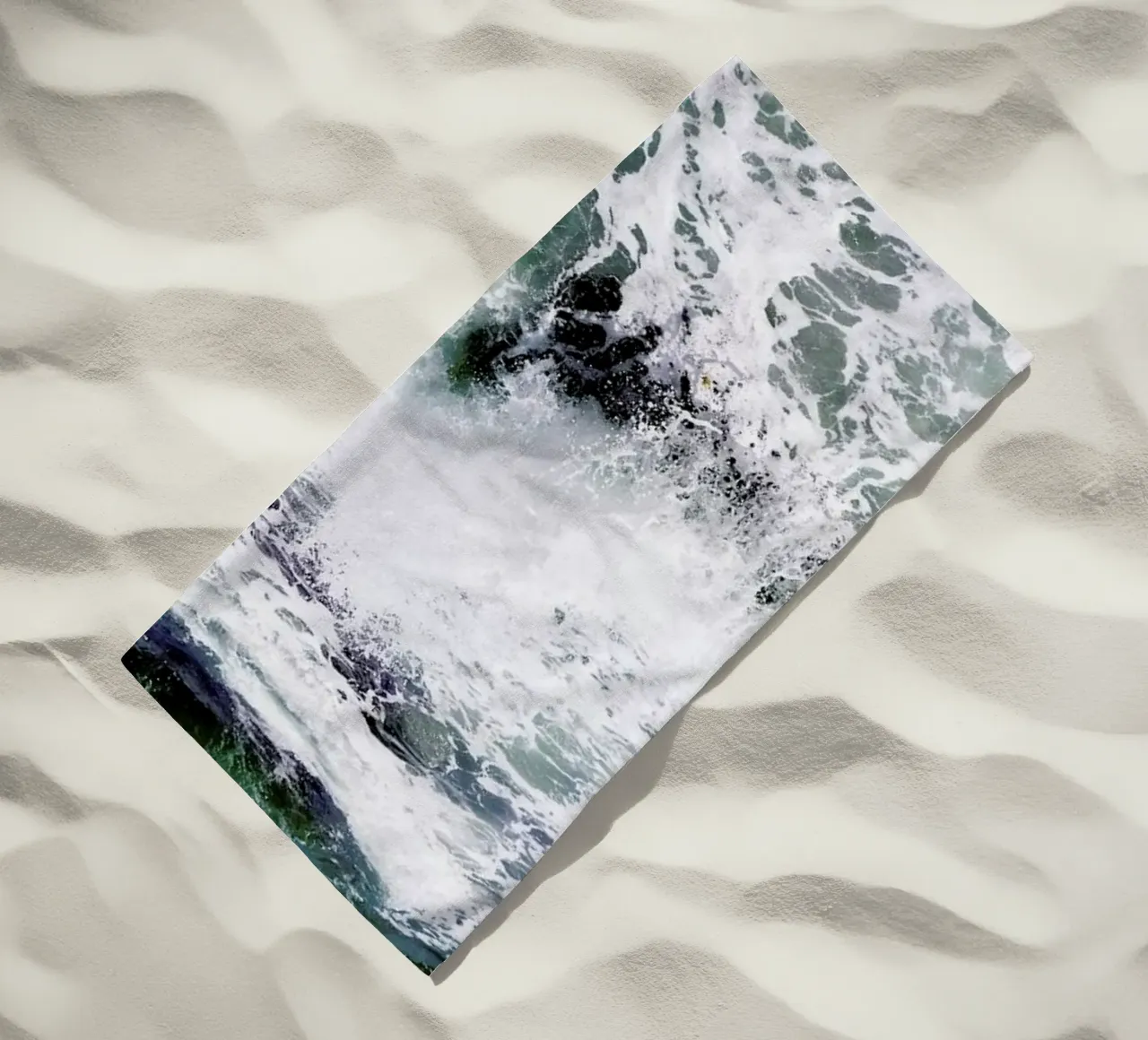 White Splash telo mare da Tal Paz-Fridman