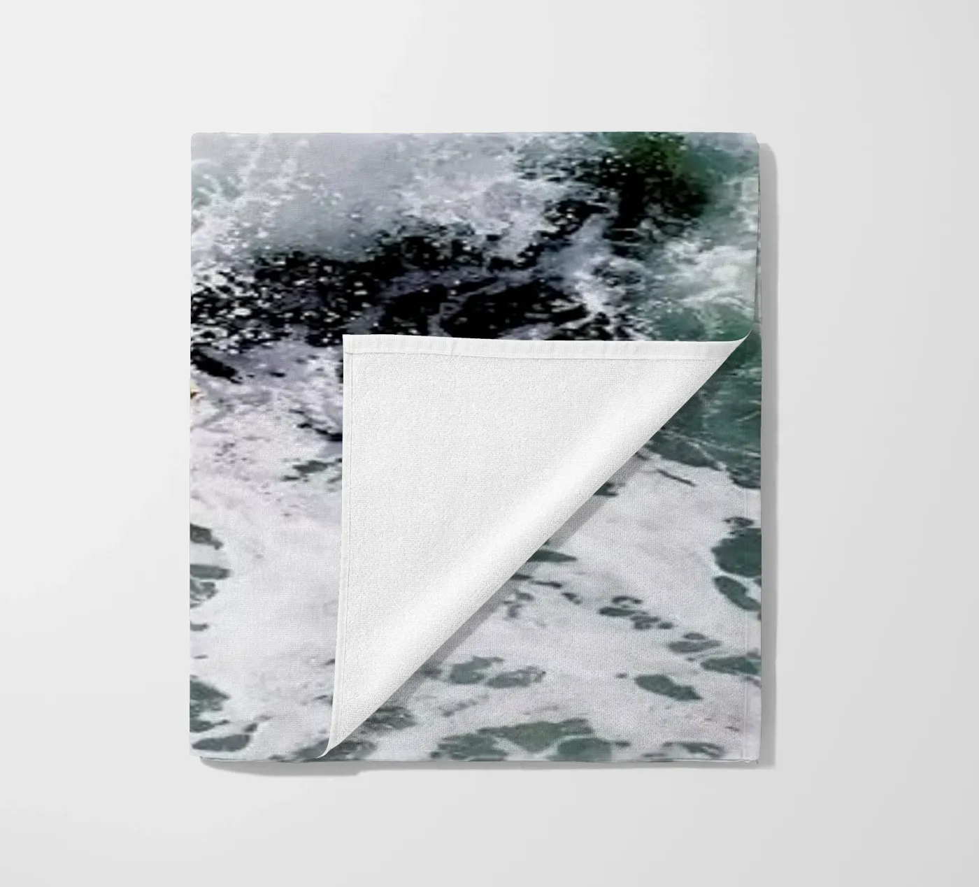 White Splash serviette de plage de Tal Paz-Fridman