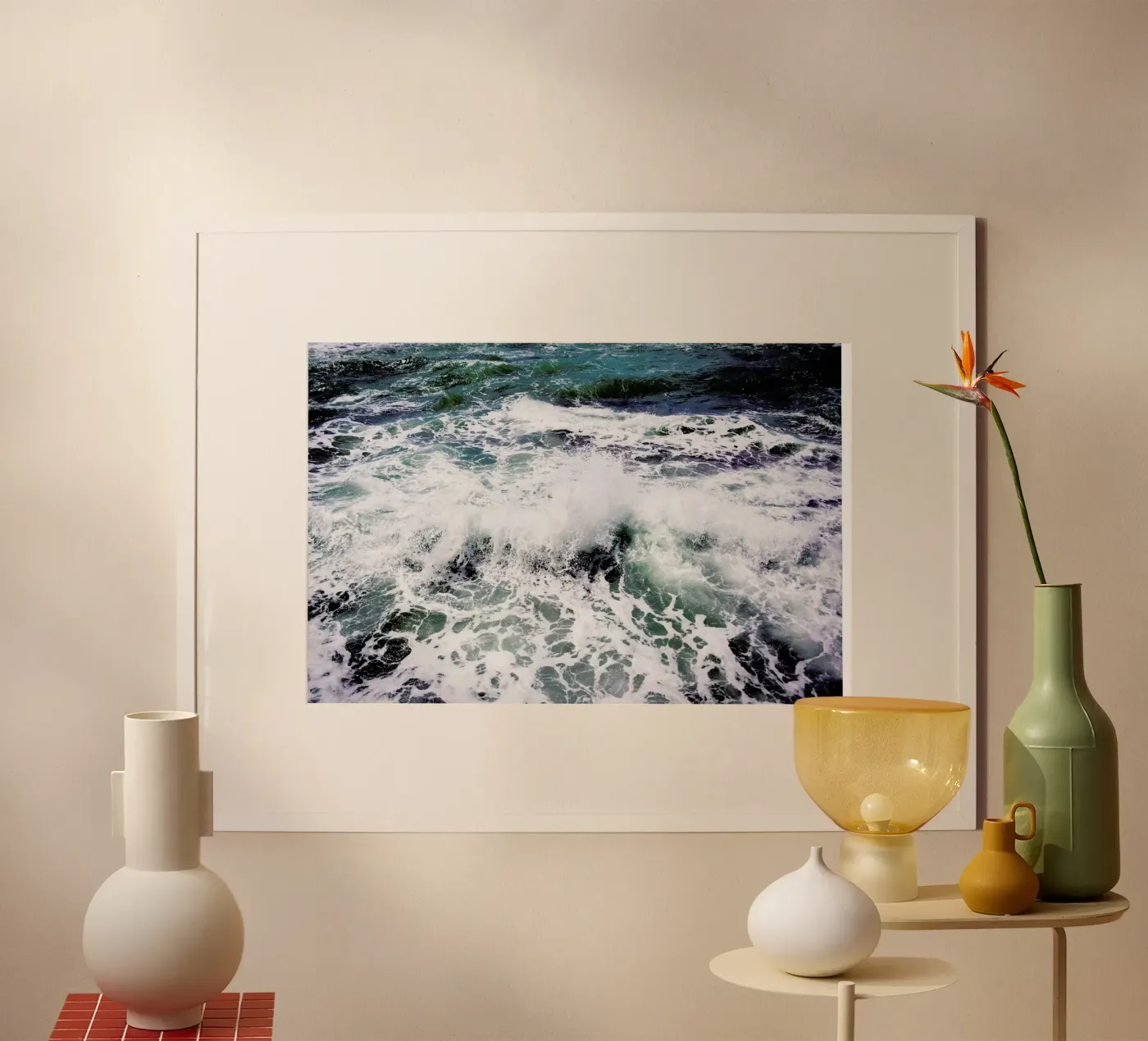 White Splash poster da Tal Paz-Fridman