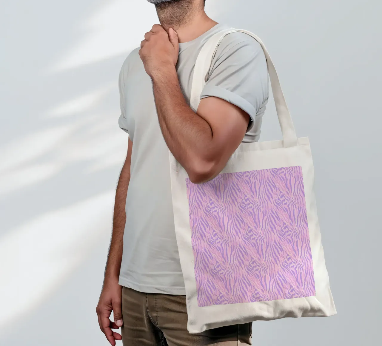 Pink Tiger Pattern Zebra Animal Print Preppy Y2K Hip-Hop Jutebeutel von Gentle Echoes Art