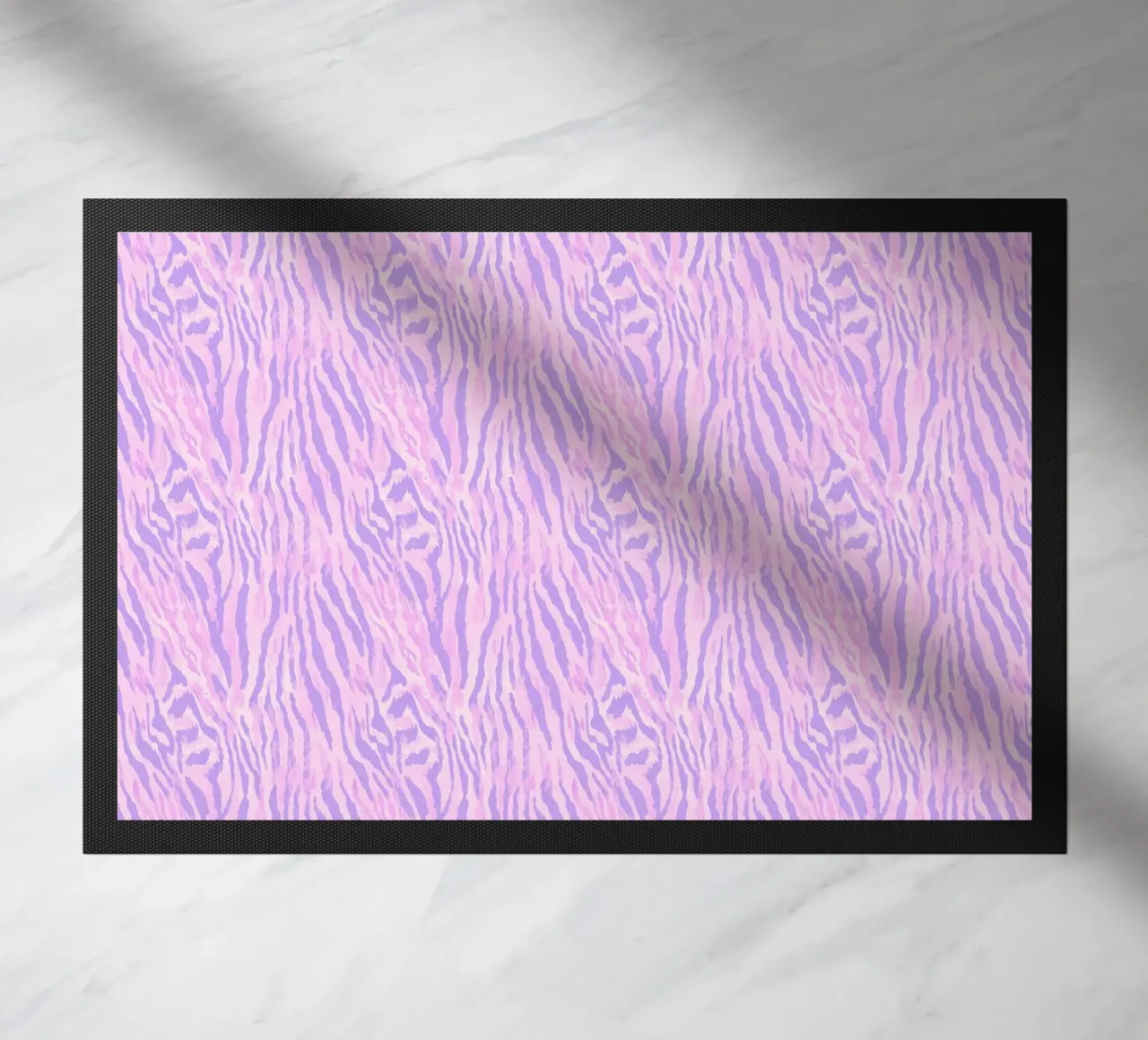Pink Tiger Pattern Zebra Animal Print Preppy Y2K Hip-Hop Fußmatte von Gentle Echoes Art