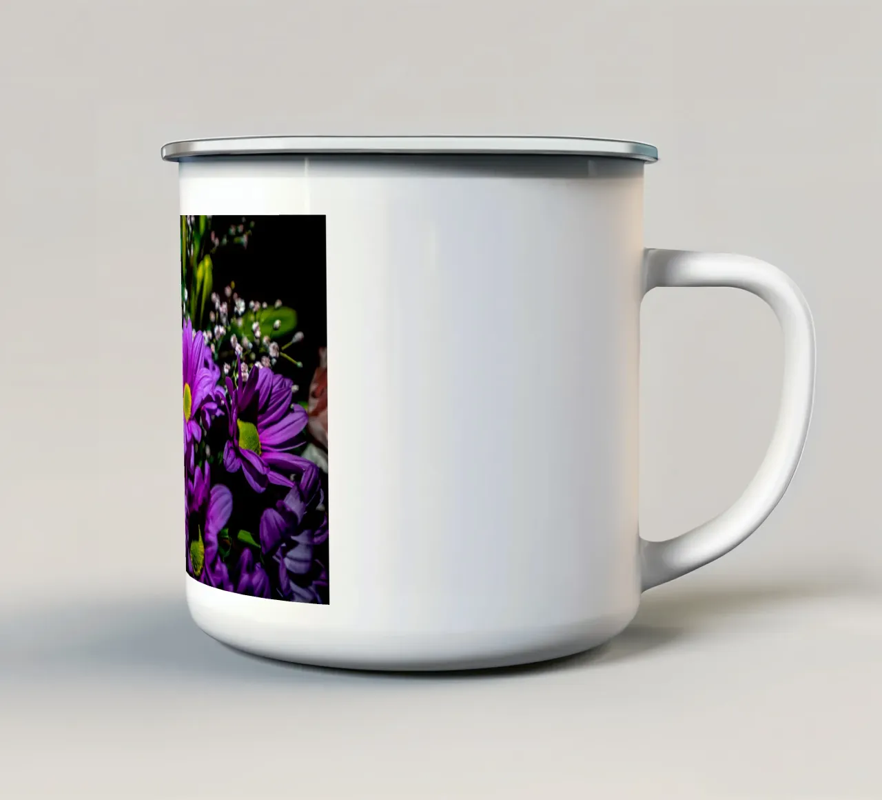 Bouquet di fiori colorati tazza in smalto da Marcus Beckert | Fotografie