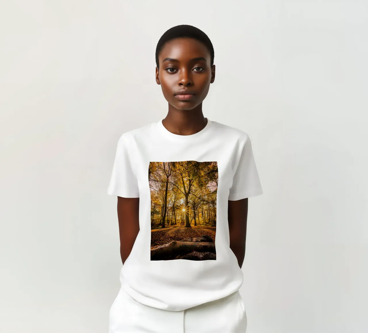 Stella del sole in una piccola foresta t-shirt da Marcus Beckert | Fotografie