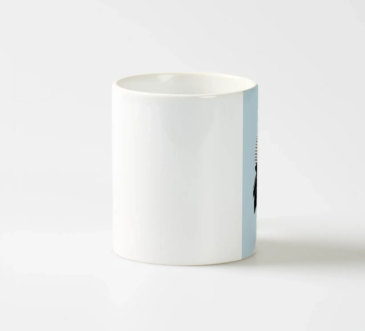 Madame Coccò tazza in ceramica da Mrs. Pepper's Designs