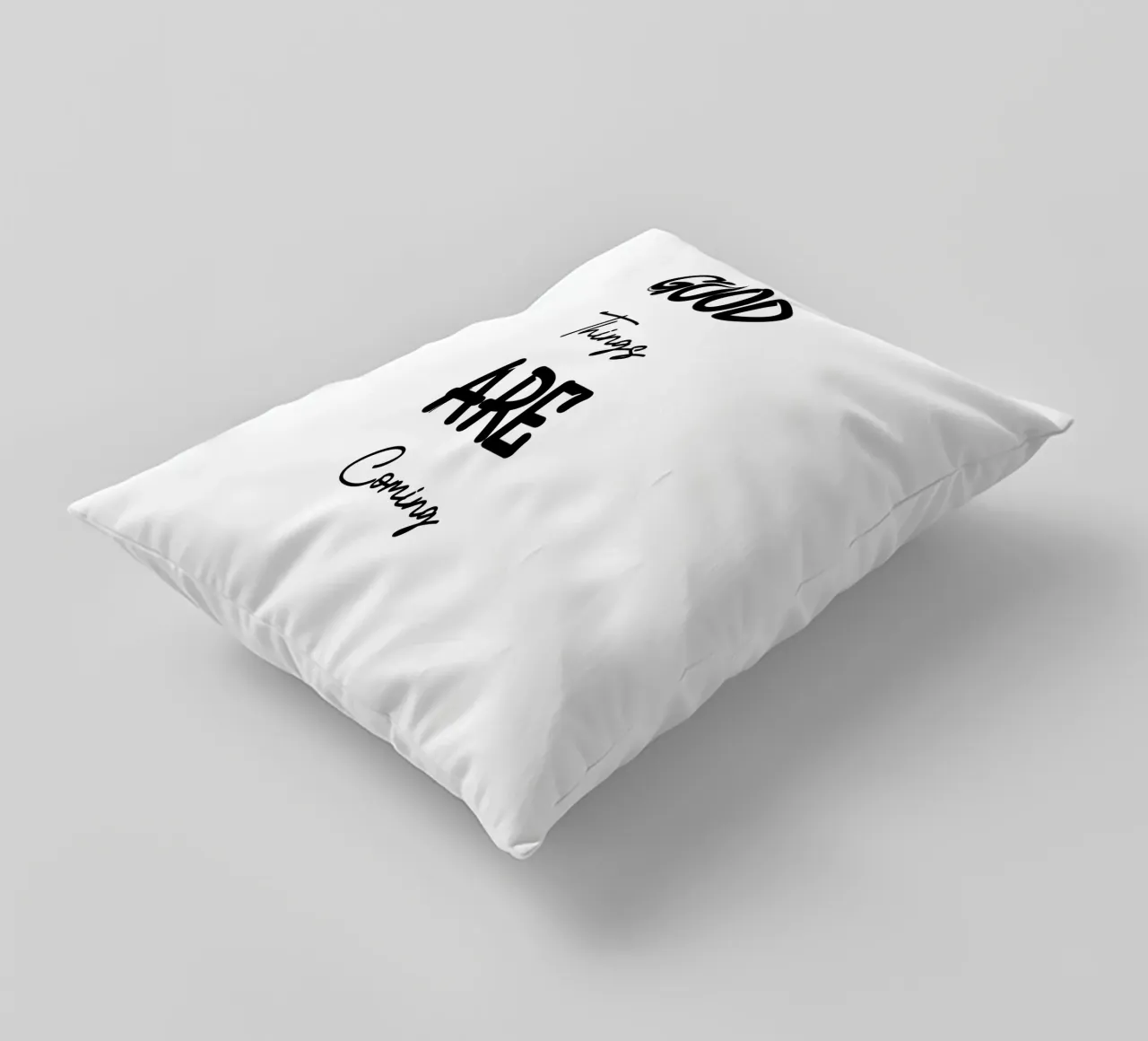 Good Things Are Coming Modern Style Typography coussin de YV TYPOGRAPHY