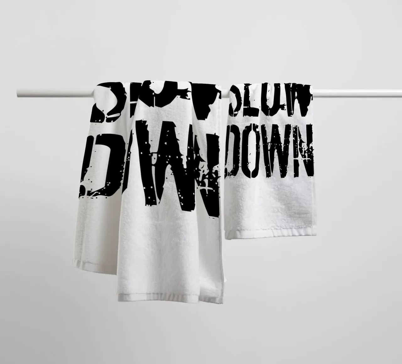 Tipografia estetica slow down asciugamano da bagno da YV TYPOGRAPHY