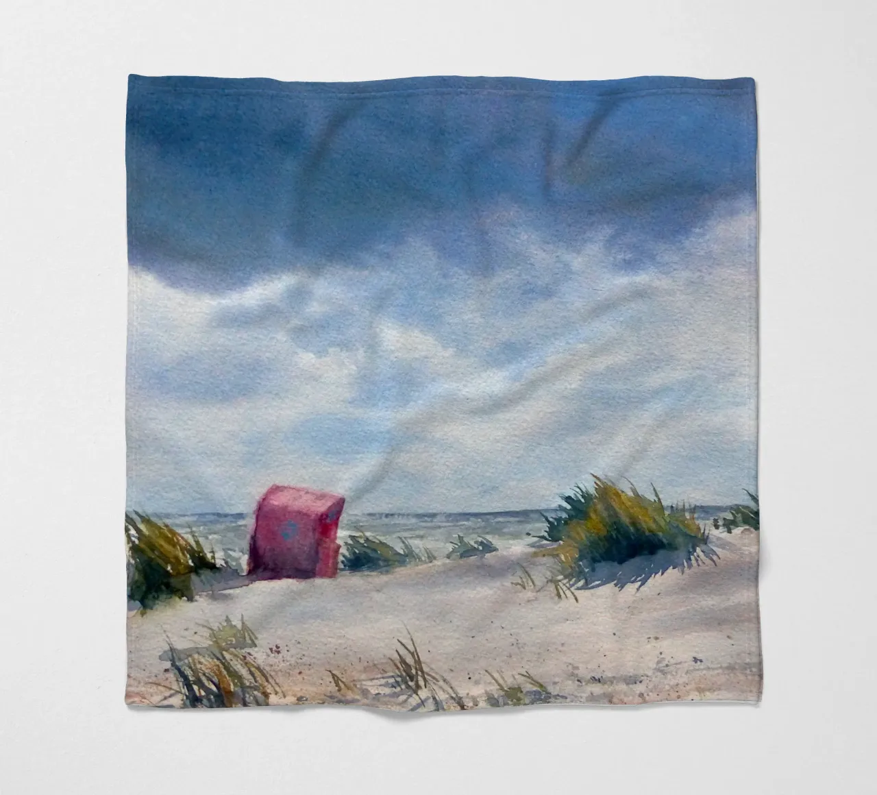 Sedia da spiaggia tra le dune coperta in pile da Meeresaquarelle