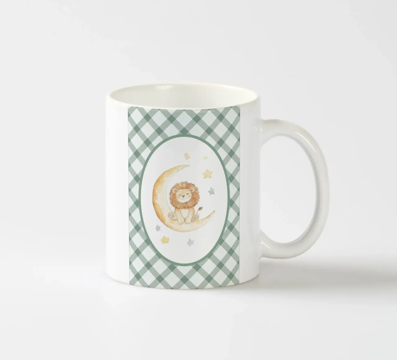 Leone che dorme sulla luna gialla tazza in ceramica da Jungle Joy Art
