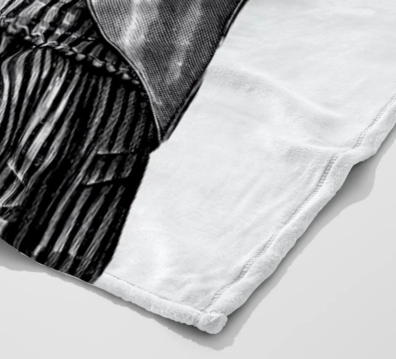 Evangeline Fleecedecke von The Gently Unfurling Sneak