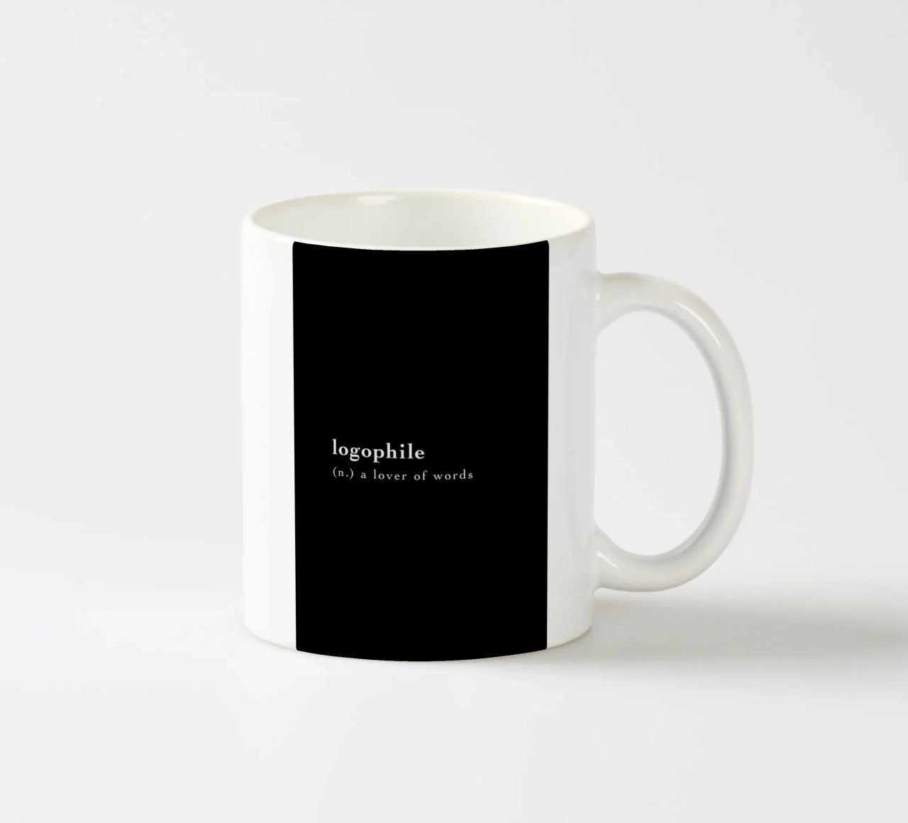 Logophile tazza in ceramica da Studio One