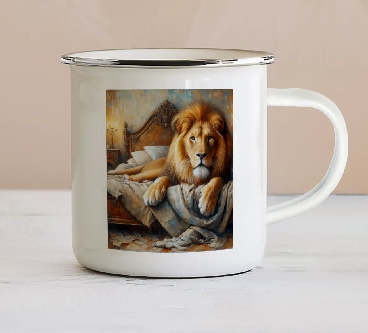 Un leone nel mio letto tazza in smalto da ARTVI-SHOP