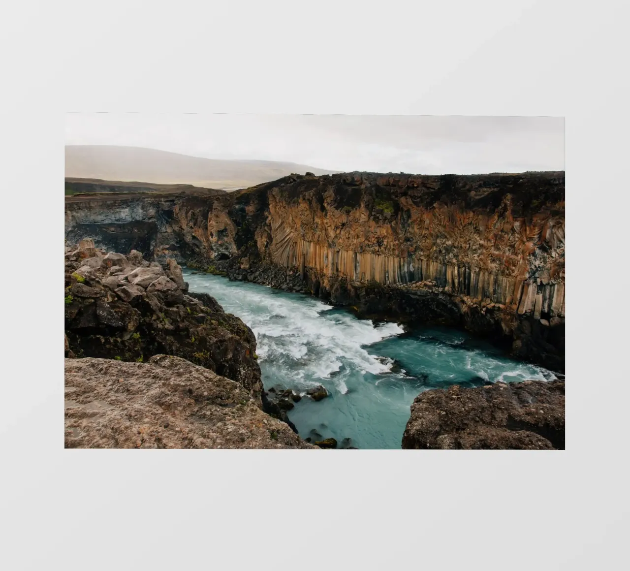 Landscape at Aldeyjarfoss on Iceland pellicola backlit da susea