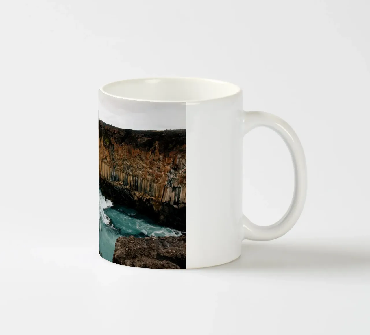 Landscape at Aldeyjarfoss on Iceland tazza in ceramica da susea