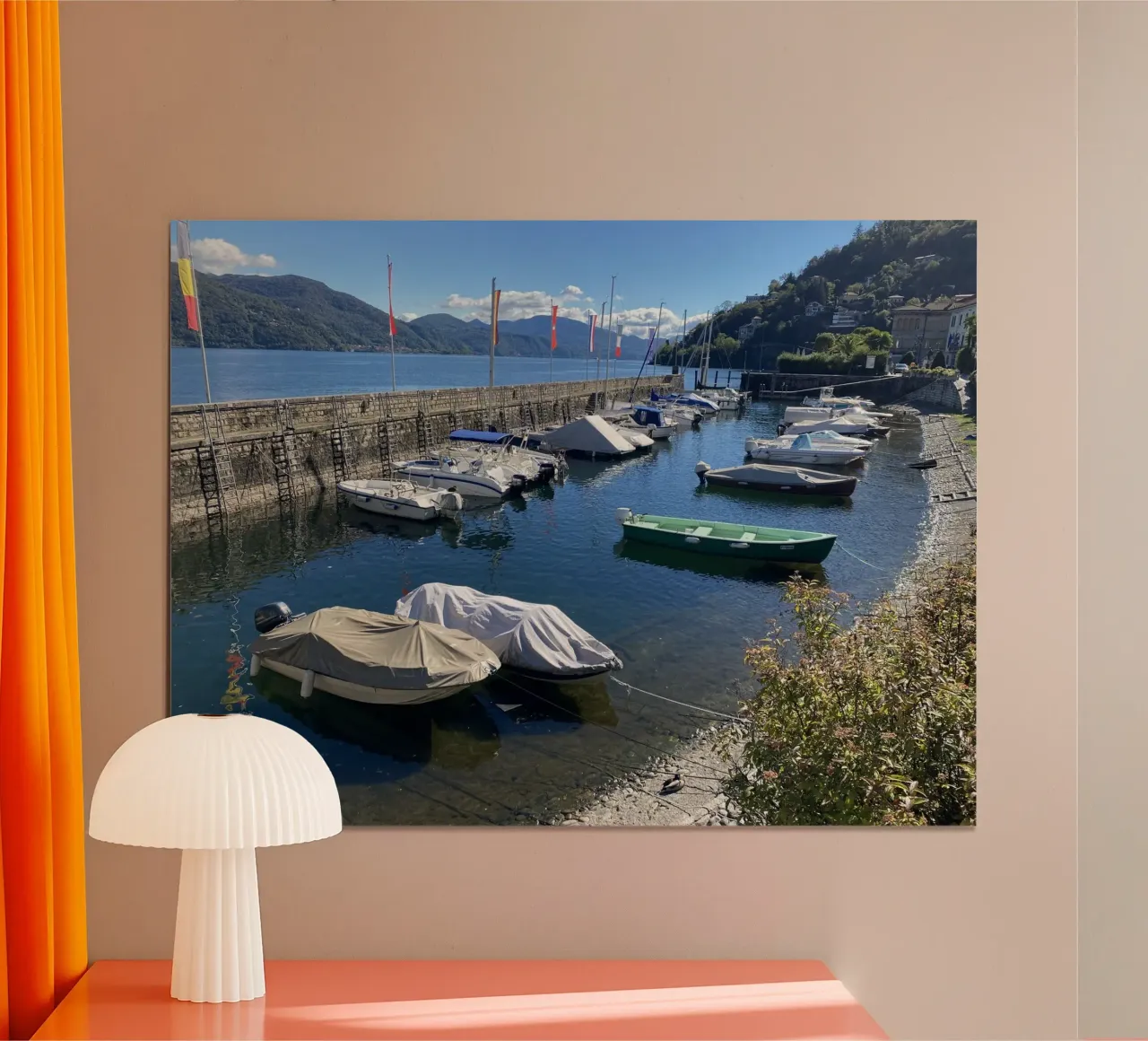 Lago Maggiore Cannobio poster con telaio in plastica da Alexandra Joseph Fotomomente