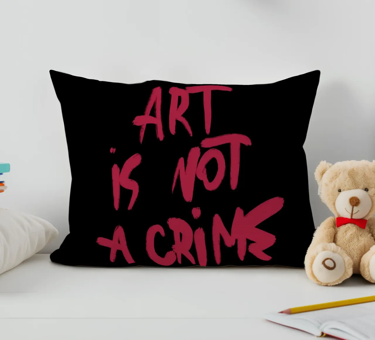 Art Is Not A Crime cuscino da treechild