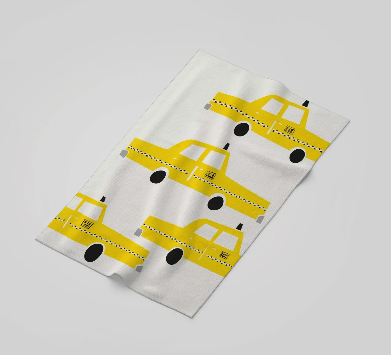 NYC Taxi! Strandtuch von Fox & Velvet
