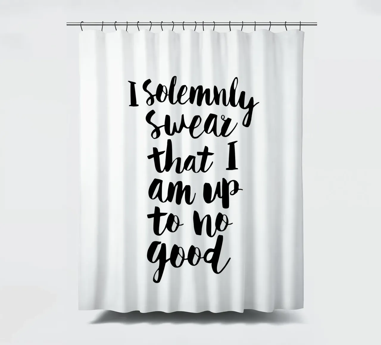 Giuro solennemente che non sto combinando nulla di buono tenda da doccia da THE MOTIVATED TYPE