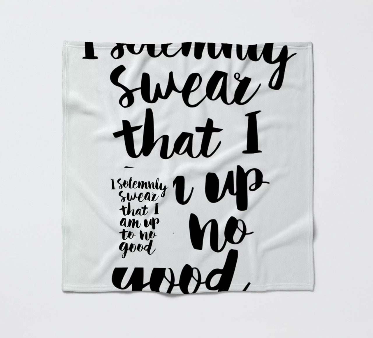 Giuro solennemente che non sto combinando nulla di buono coperta in pile da THE MOTIVATED TYPE