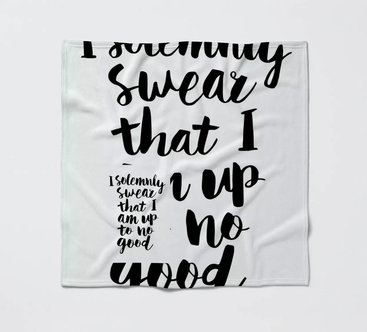 Giuro solennemente che non sto combinando nulla di buono coperta in pile da THE MOTIVATED TYPE