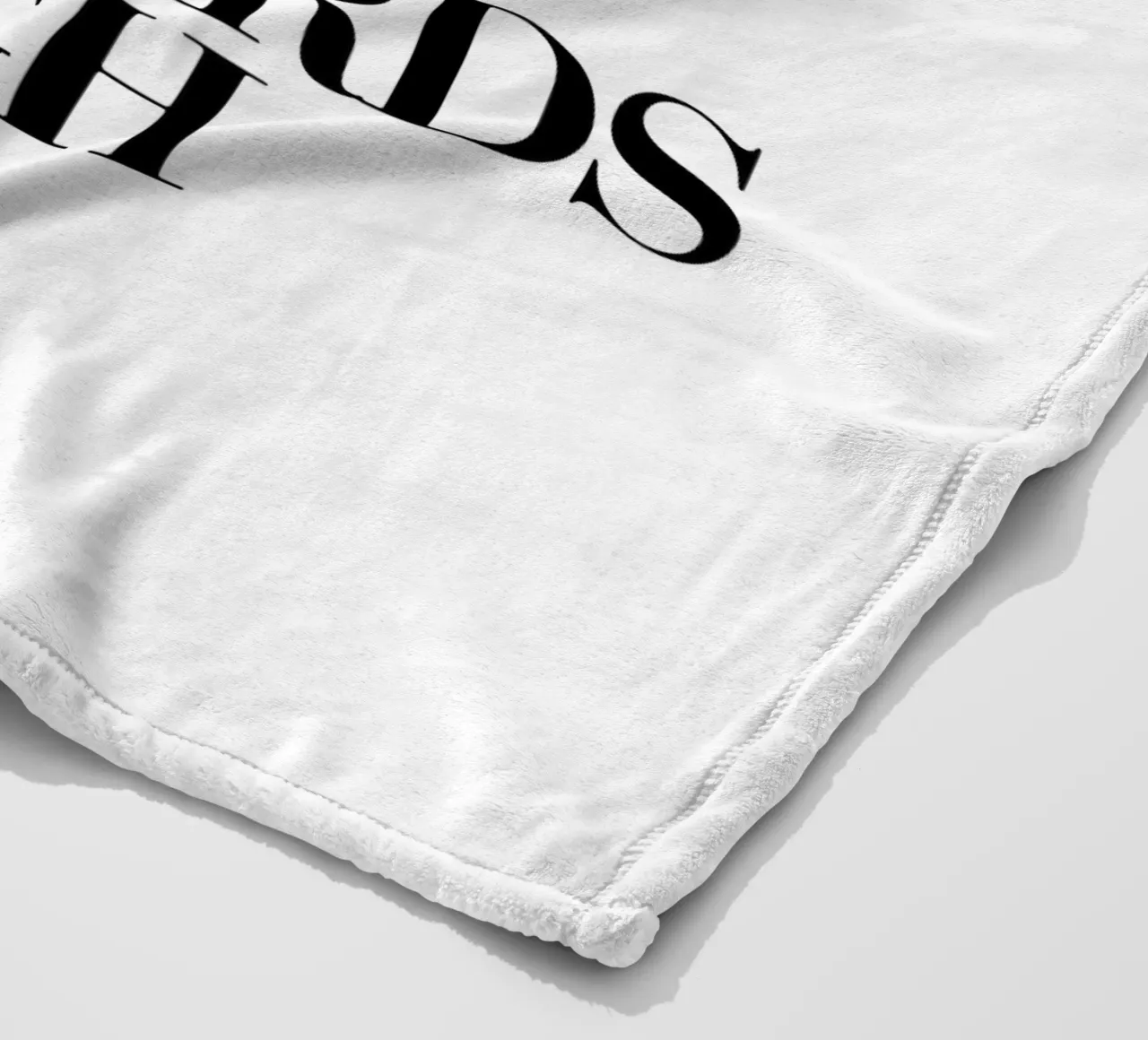 Halten Sie Ihre Absätze, Ihren Kopf und Ihre Standards hoch Typografie Design Fleecedecke von THE MOTIVATED TYPE