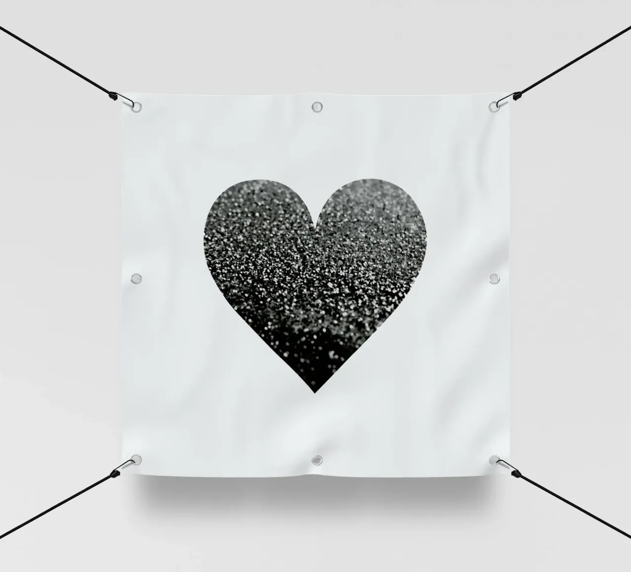 Cuore nero telo in pvc da Monika Strigel
