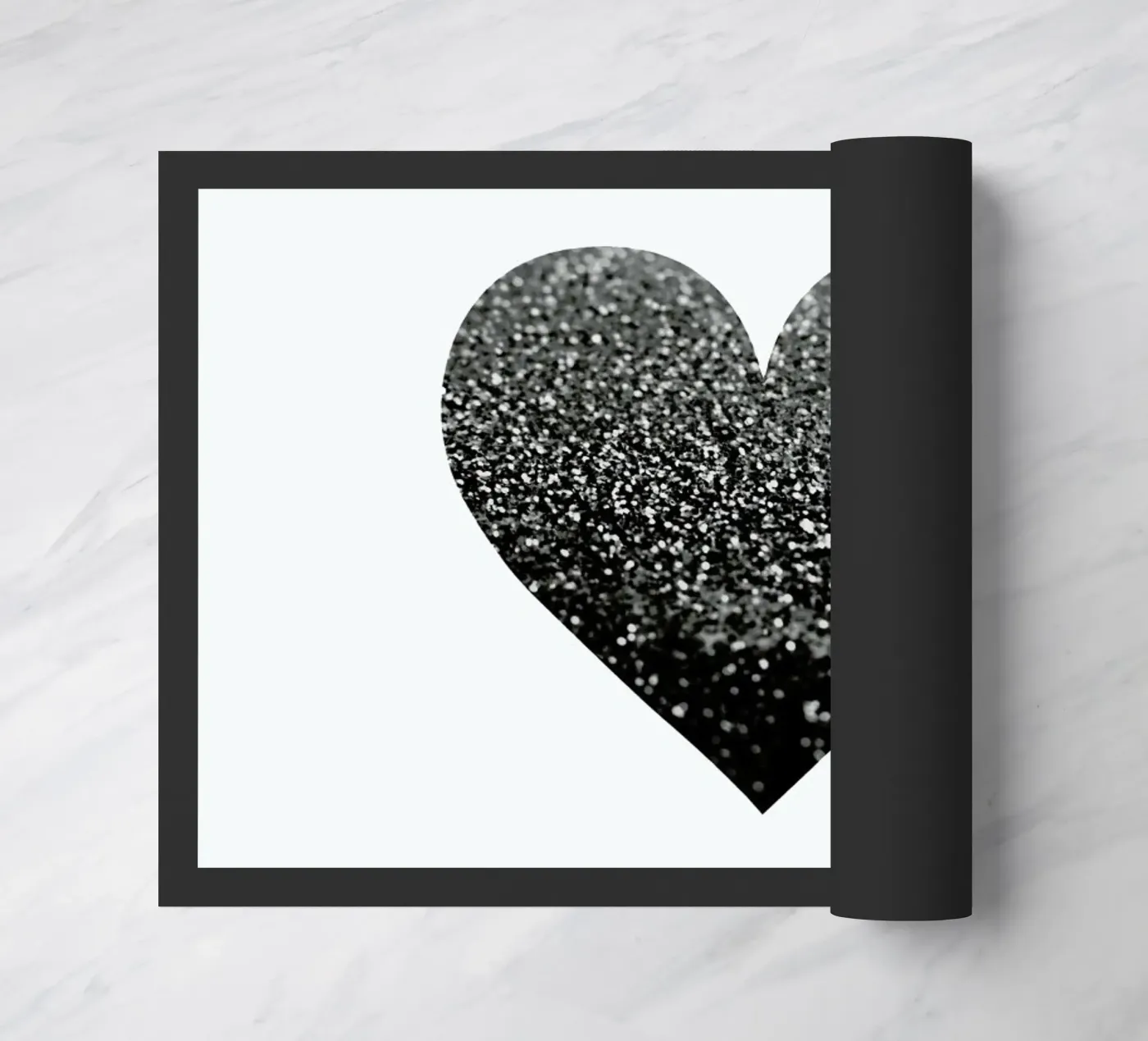 Zwart hart deurmat van Monika Strigel