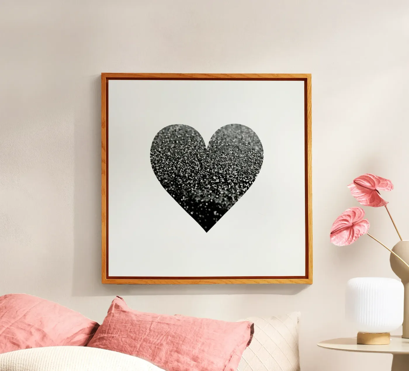 Cuore nero plexiglass da Monika Strigel