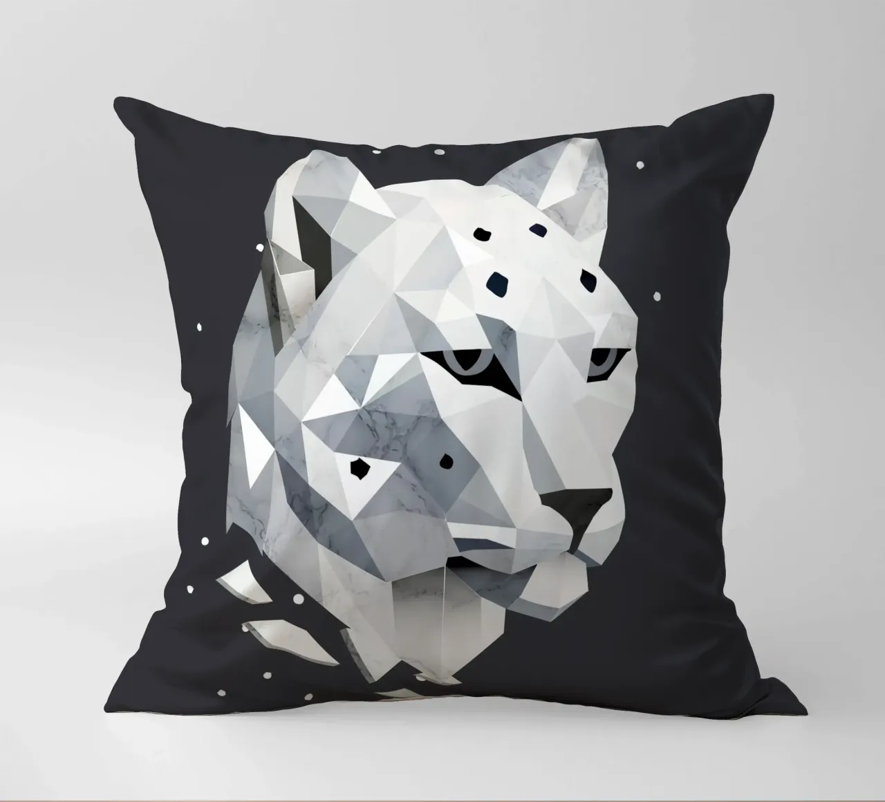 Geometrischer Schneeleopard – Eleganz der Wildnis Kissen von namosh